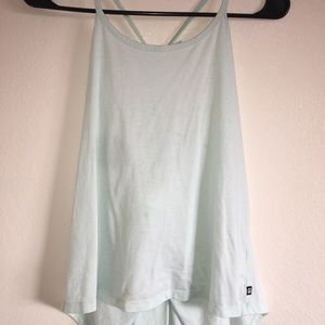 Loose spaghetti strap